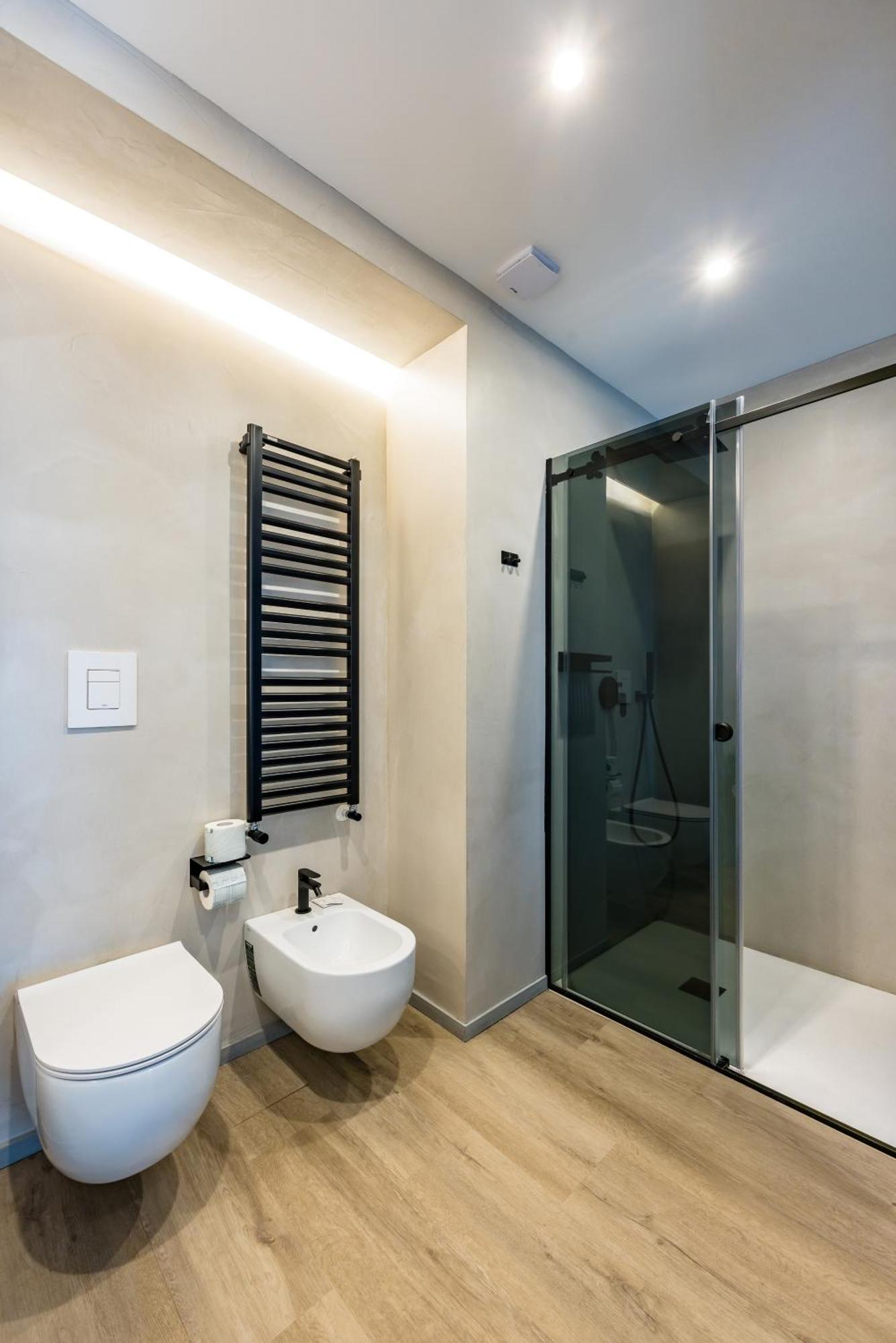 Mh Suites Plebiscito Naples Exterior photo